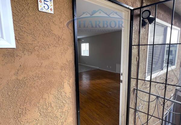 2 beds, 1 bath, $2,250