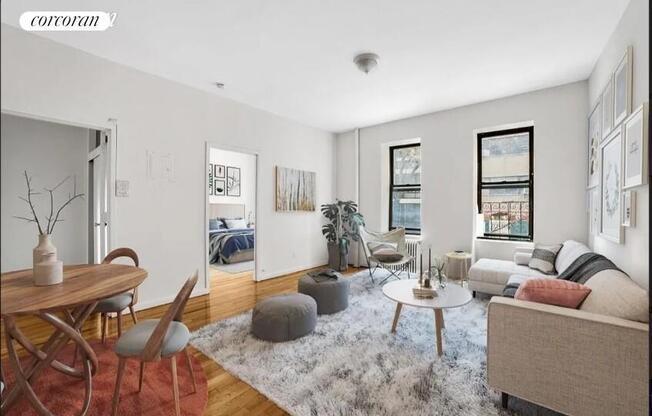 226 E 53 ST