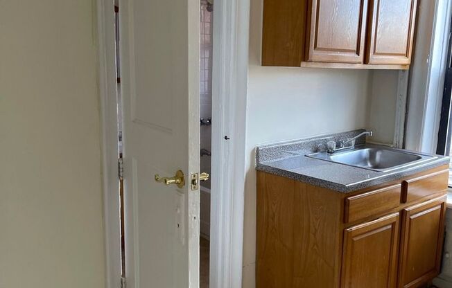 2685-Highland Arms Realty, LLC