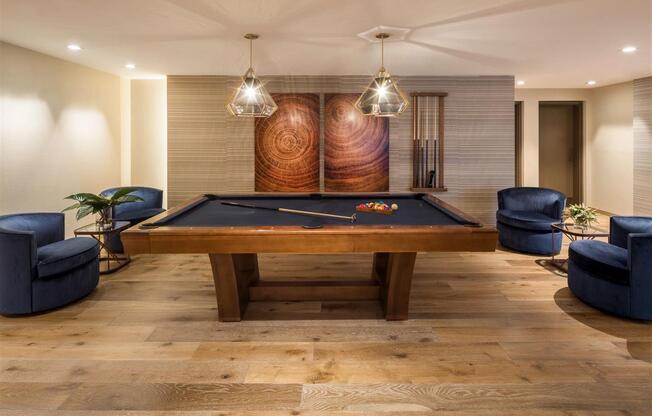 2 beds, 1 bath, 667 sqft, $5,152, Unit 19C