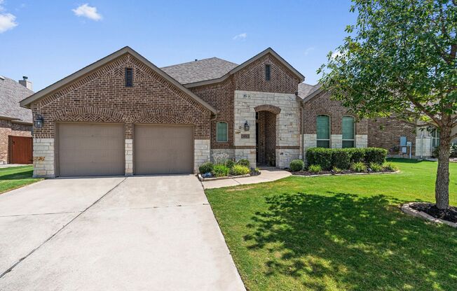 Incredible 4-Bedroom Home in Liberty Hill for Lease
