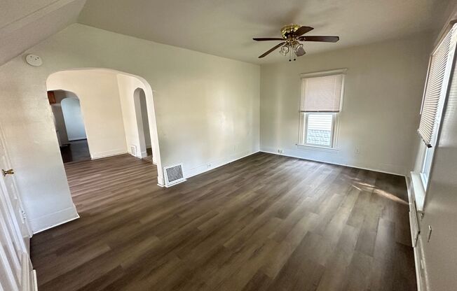 3 beds, 2 baths, $1,500