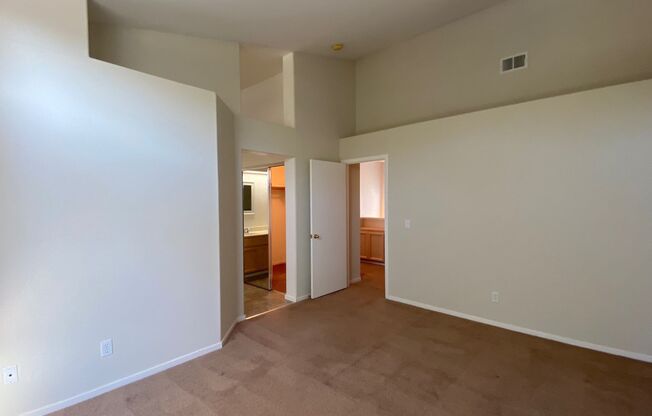 2 beds, 2.5 baths, $4,100