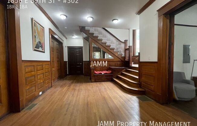 1856 E 89 ST