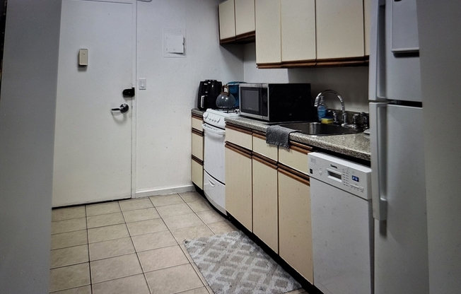 1 bed, 1 bath, 500 sqft, $2,550, Unit 309