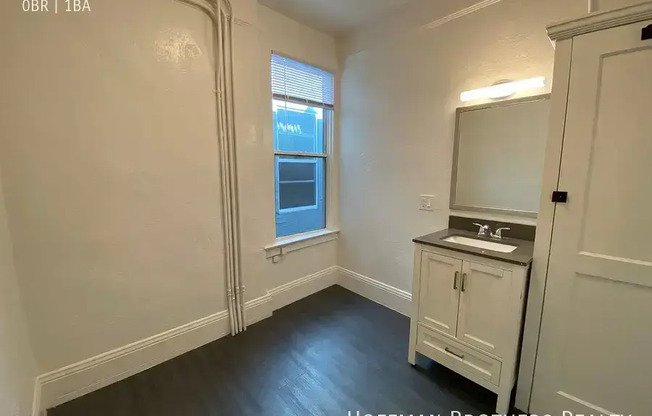 668 Clay Street