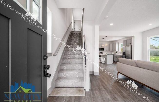 Featured in the Columbus Urban Living Tour! Newly Built 3 Bedroom 2.5 Bathroom in Franklinton NOW!