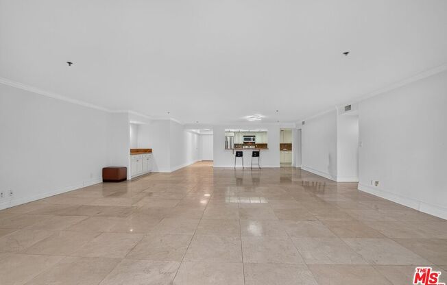 3 beds, 4 baths, 2,426 sqft, $6,995, Unit 309
