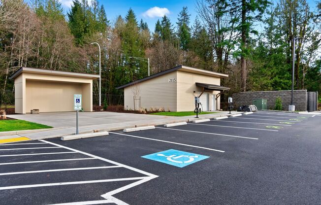 Studio, 1 bath, 466 sqft, $1,525, Unit D-300