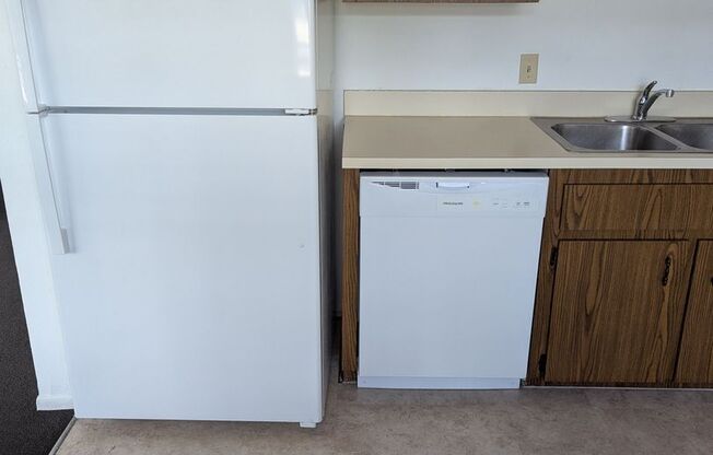 1195 W. 16th St