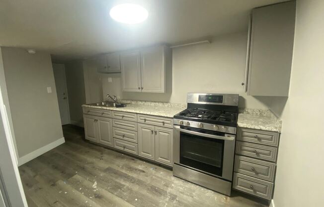 54 Harrison Ave S
