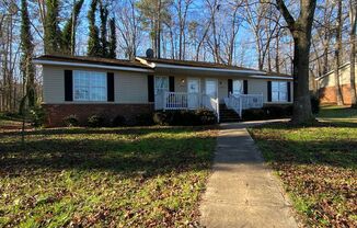 2 Bedroom 1 Bathroom Duplex in Winterville!