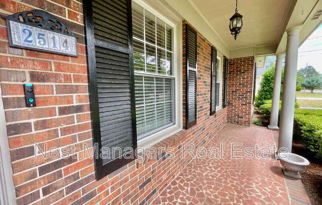 2514 DARTMOUTH DR