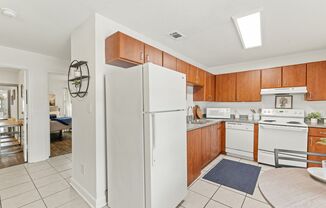 2 beds, 2 baths, $658