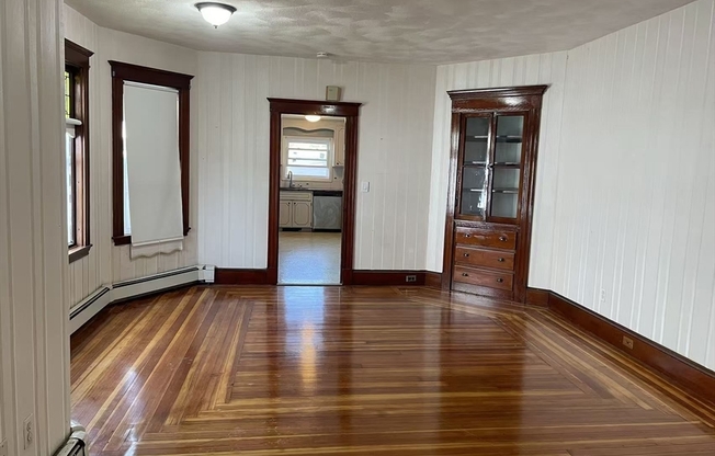 128 INDEPENDENCE AVE