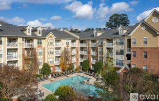 1111 WESTCHESTER RDG NE