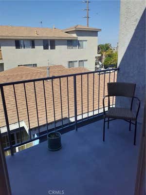 2 beds, 1 bath, 800 sqft, $2,300, Unit 3