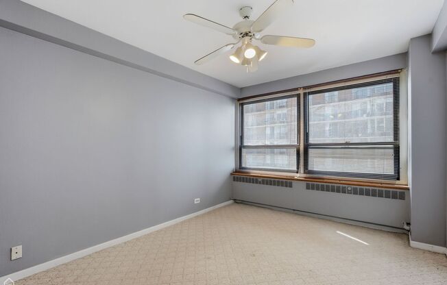 1 bed, 1 bath, 700 sqft, $1,950, Unit 418-1303