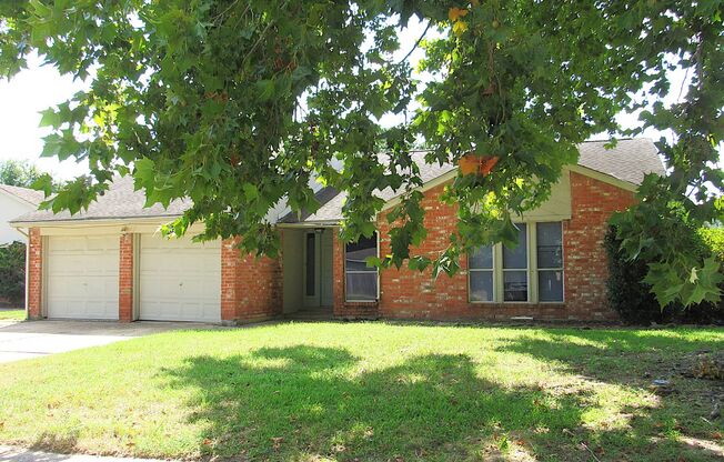 Conveniently located Atascocita Area Home