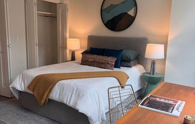 2 beds, 2 baths, 1,094 sqft, $3,699, Unit 606