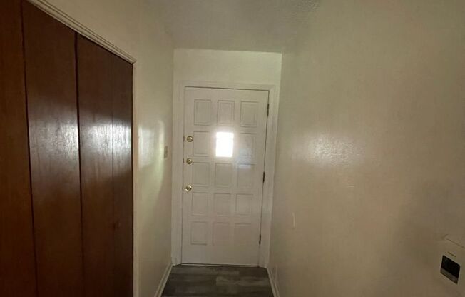 3 beds, 2 baths, $1,050