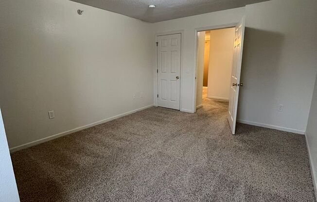 2 beds, 2 baths, 1,080 sqft, $1,189, Unit 84