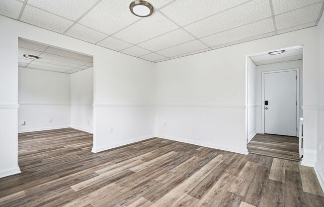 Updated Apartment Homes Near Downtown | 126 W 9th Ave