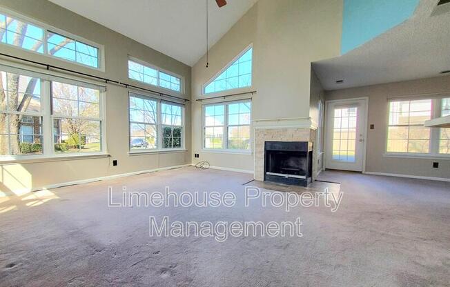 5064 HEATHGLEN CIR