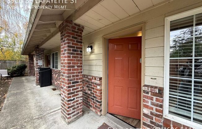 8916 SE LAFAYETTE ST