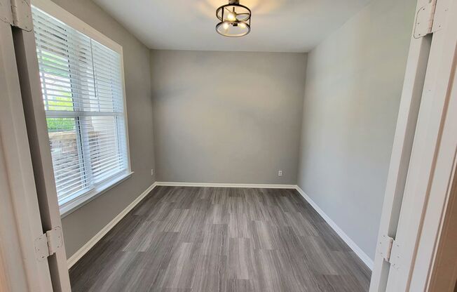 Ballantyne Beauty for Immediate Lease!