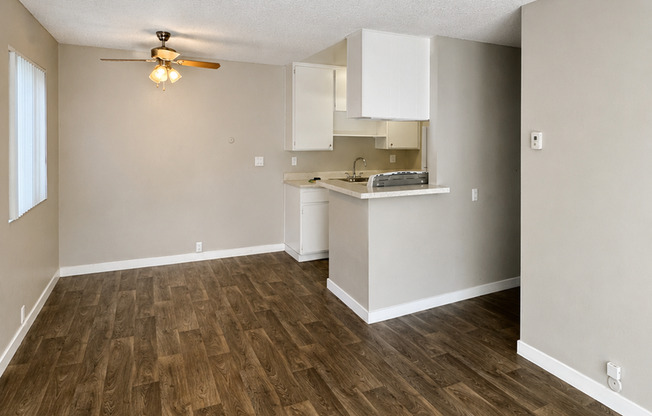 1 bed, 1 bath, 602 sqft, $2,195, Unit 32