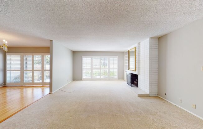 Incredible 3 Bedroom 2 Bathroom Condo for rent on historic South Orange Grove Blvd, Pasadena!