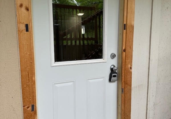 120 KINDRED AVE