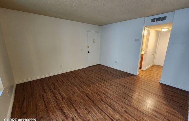 Price Lowered! Ontario 2 Bedroom Condo