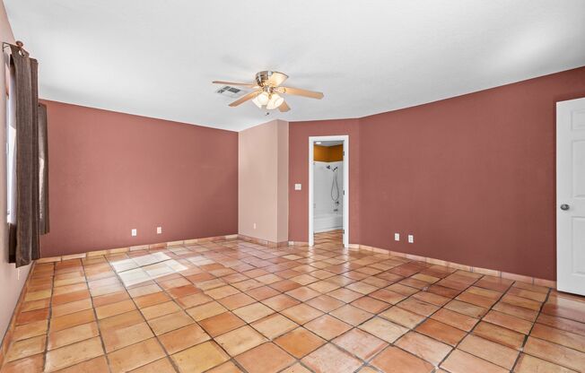 3 beds, 2 baths, $2,790