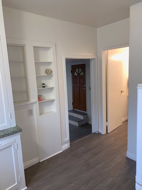 550 S Los Robles