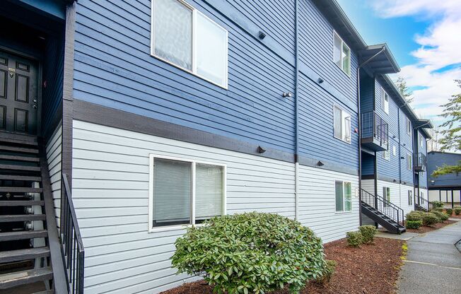 1 bed, 1 bath, 680 sqft, $1,751, Unit F104