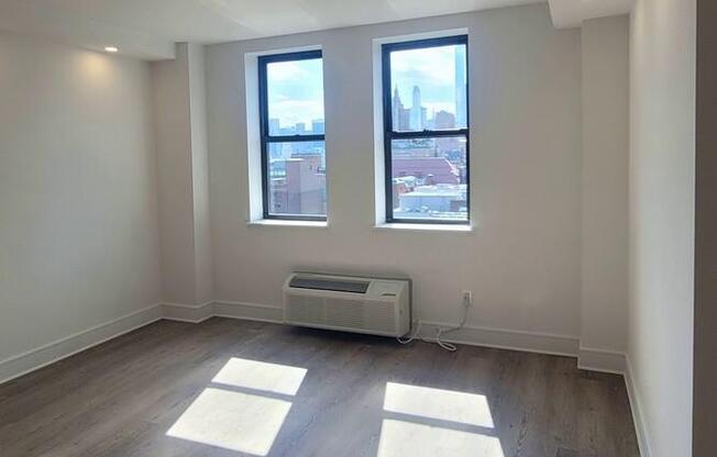 2 beds, 2 baths, $8,000, Unit 15B