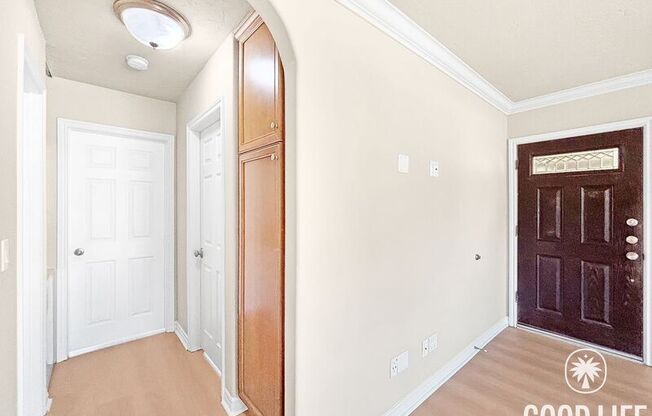 792 AVOCADO AVE