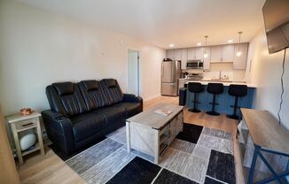 Green Hills Condo Living!