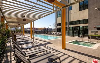 Studio, 1 bath, 584 sqft, $2,595, Unit B526