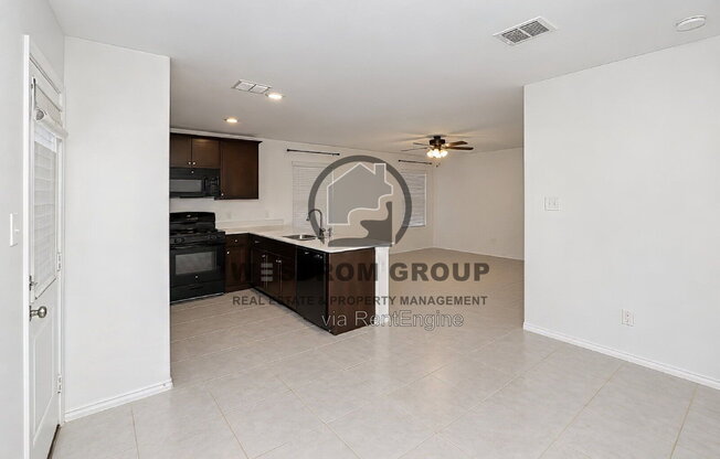 3 beds, 2 baths, 1,305 sqft, $1,945
