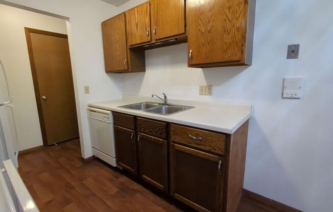 1 bed, 1 bath, 580 sqft, $775, Unit 1034-055