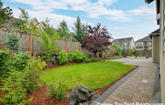 Beautiful *CORNER LOT* 5 BD* 3.5 BA* Single Family Located In Sought After Highlands At North Bethany Community *Spectacular Central Location!* A+ Schools!