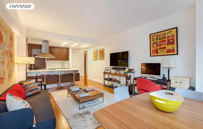 39 E 29 ST