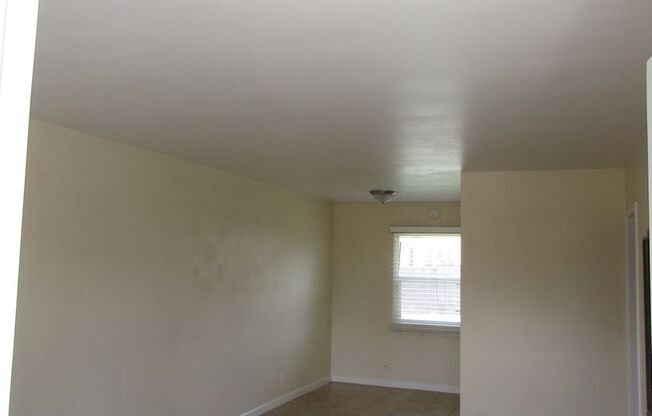 1 bed, 1 bath, $1,595, Unit 206 Smith