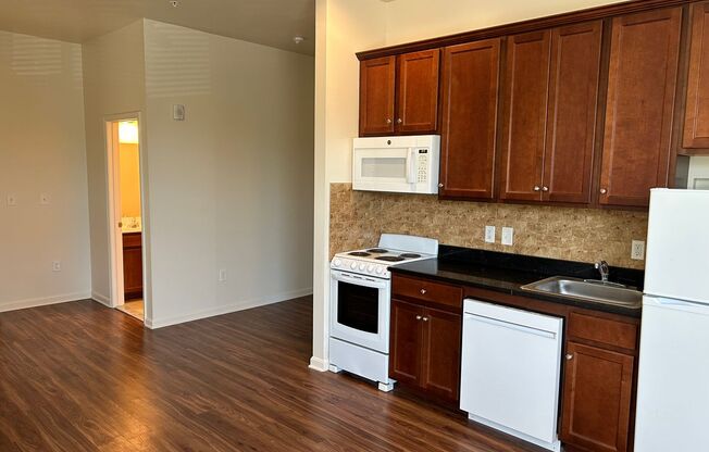 1601 6th St. NW