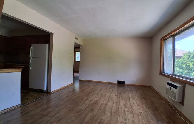 10416 W Hampton Ave