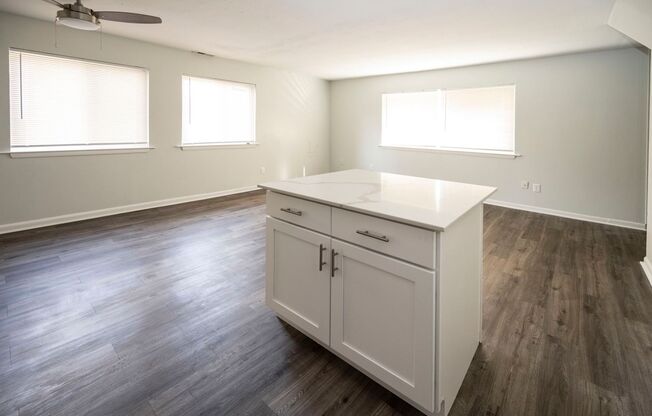 2 beds, 1.5 baths, 1,200 sqft, $1,895