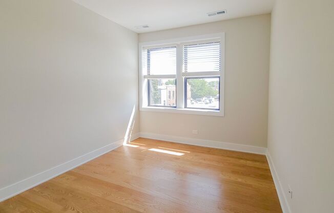 3 beds, 2 baths, 1,030 sqft, $3,995, Unit 2020-3B